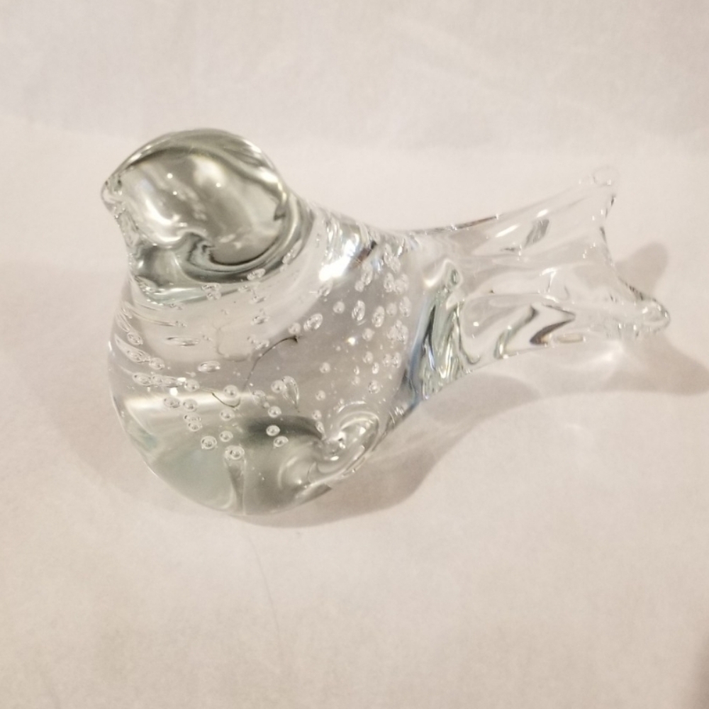 Clear Art Glass Hand Blown With Controlled Bubbles Bird Figurine/ Paperweight